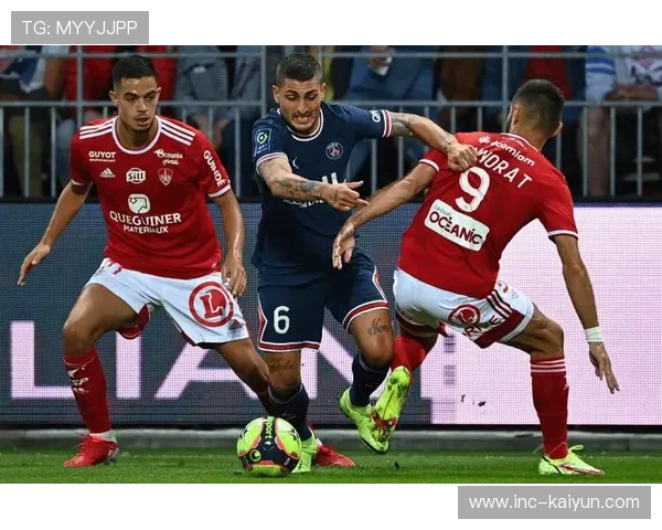 PSG对巴黎FC控球率超70%，全场占据主导